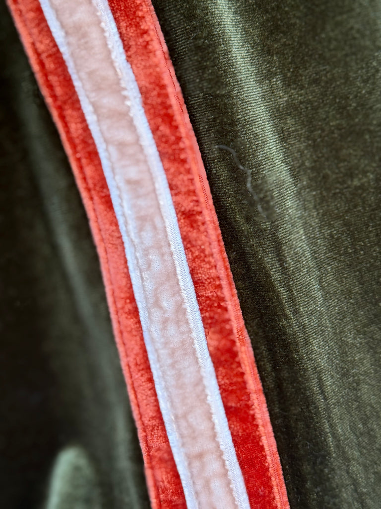 Velvet Days Blouse- Hunter Green