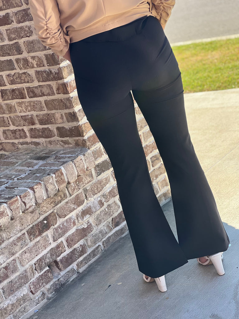 Up for the Challenge Pant- Black