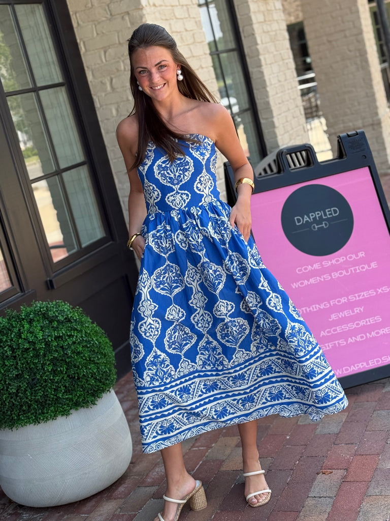 accessories royal blue dress How To Accessorize A Royal Blue Dress