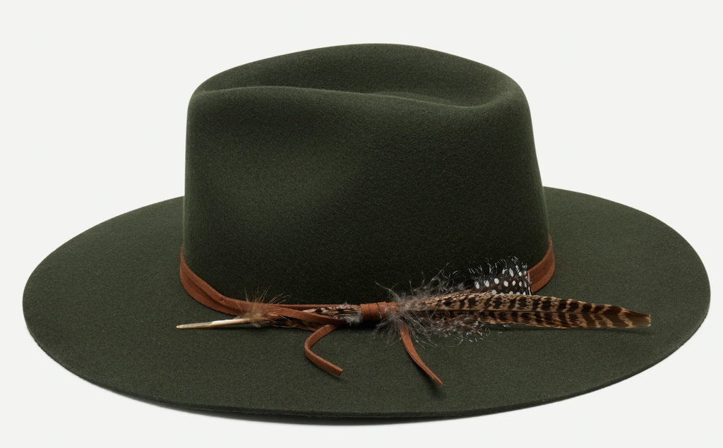 Wyeth-Hollis in Olive Hat