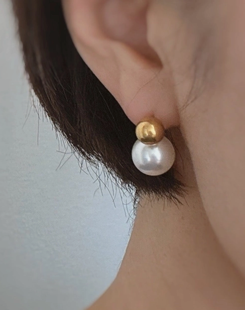 Ball and Pearl Stud Earring