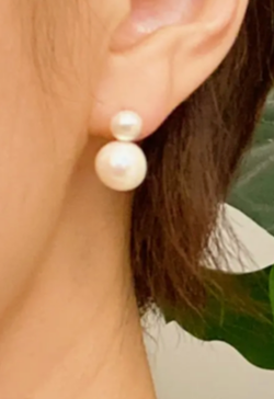 Classic Double Pearl Earring