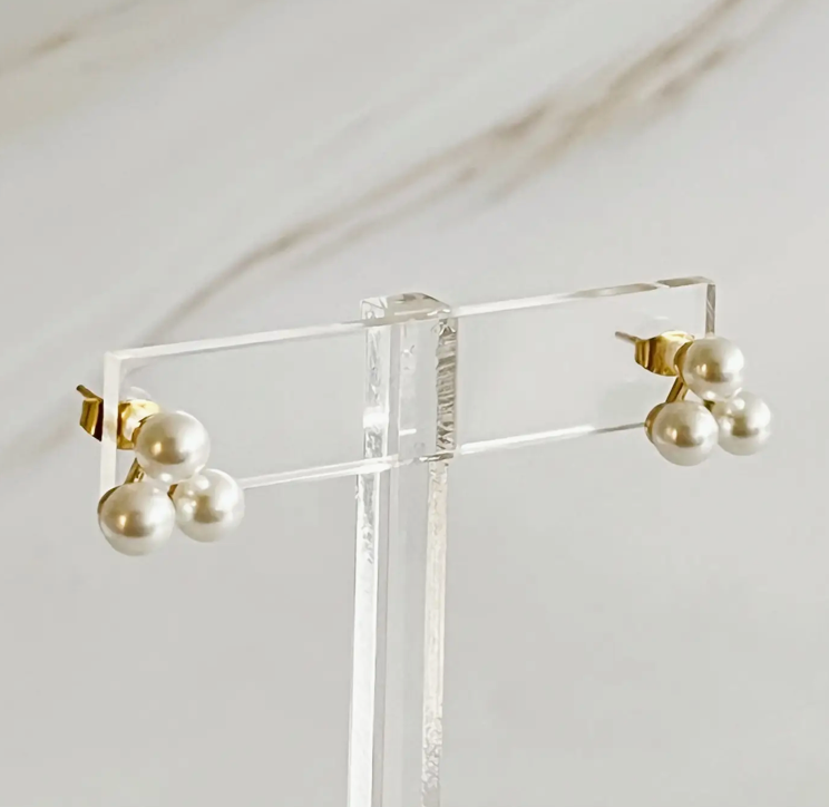 Pearl Trio Earring